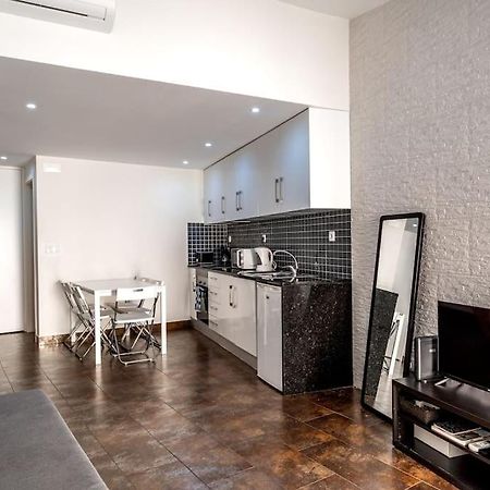 Cozy Ground Floor Studio With Ac And Loft Bedroom Lisboa Exteriér fotografie