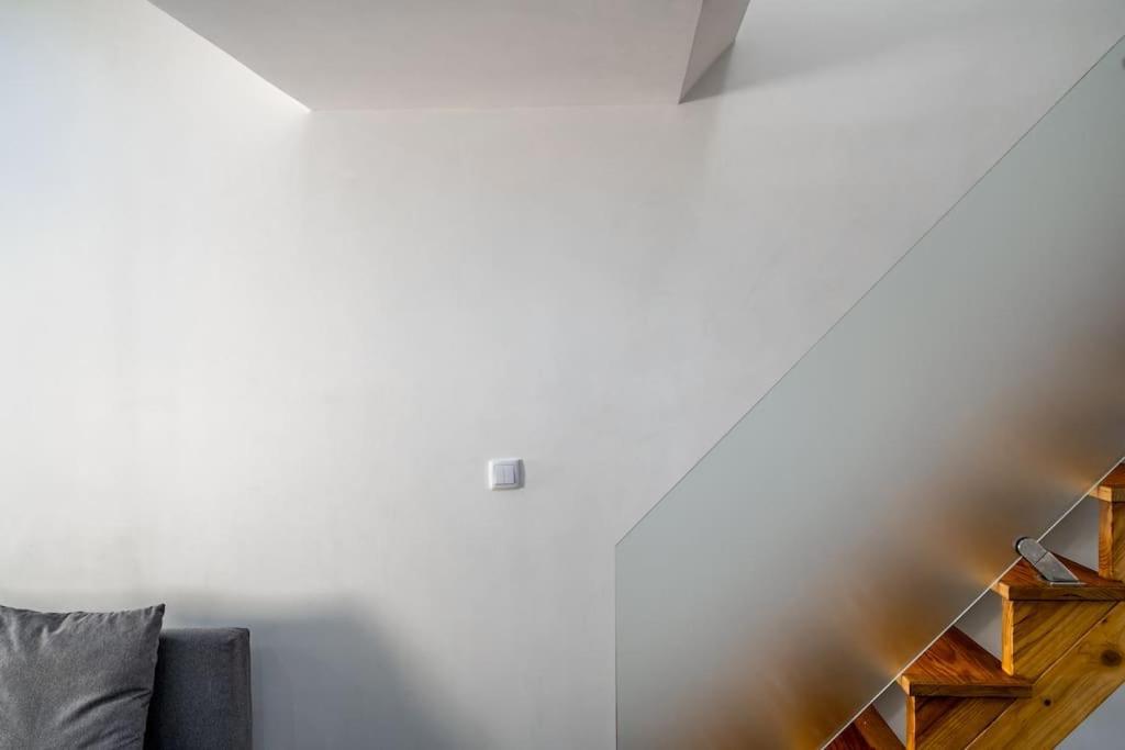 Cozy Ground Floor Studio With Ac And Loft Bedroom Lisboa Exteriér fotografie